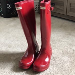 Red Hunter boots